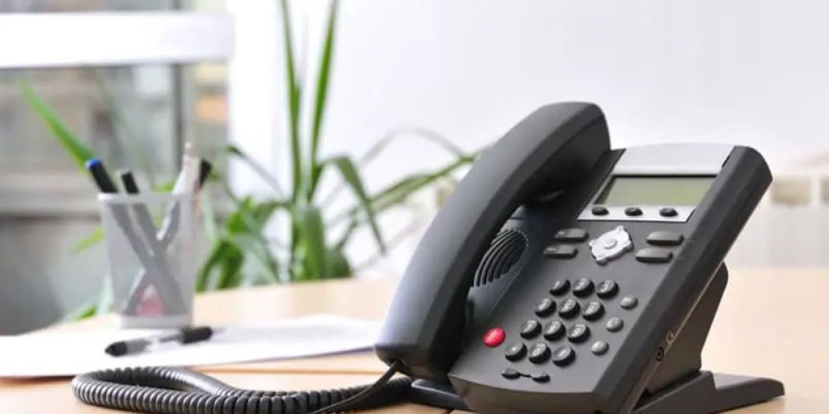 How Does VoIP Service Compare to Traditional Phone Service for Personal Communication?