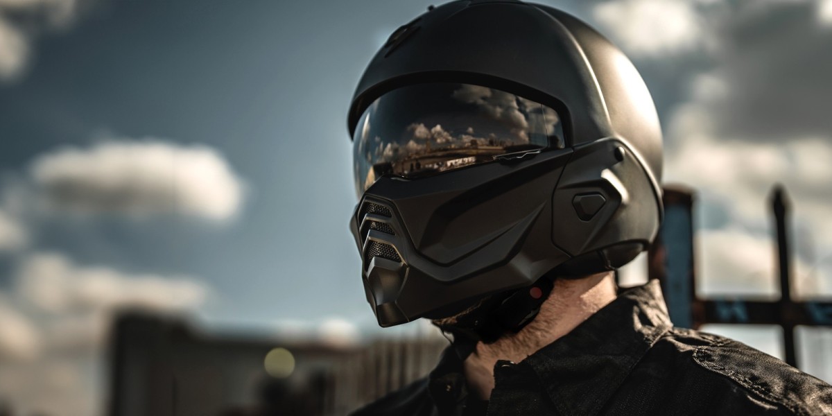 Global Smart Helmet Market Size, Key Players, Trends, Report, Share, Growth, Forecast 2024-2032