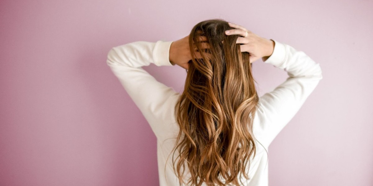 Unlock Your Beach Babe Potential: Rocking Long Hair Extensions with Beachy Hairstyles